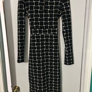 Chic Long Sleeve Grid Pattern Dress